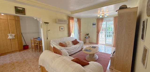 3 quarto Moradia para venda em Cabo Roig, Orihuela com piscina - 349 950 € (Ref: 9892637)