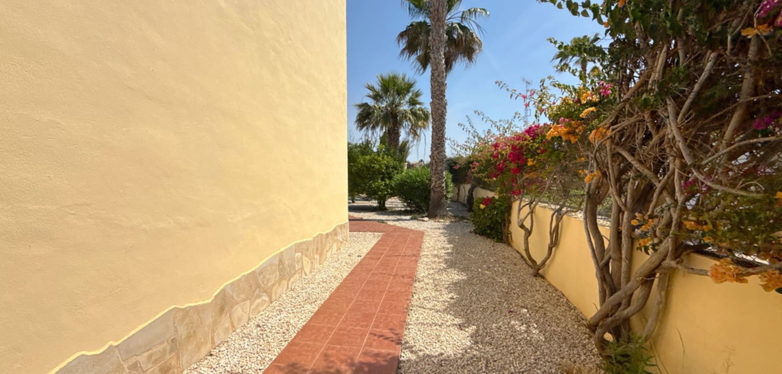 3 quarto Moradia para venda em Cabo Roig com piscina - 349 950 € (Ref: 9892637)