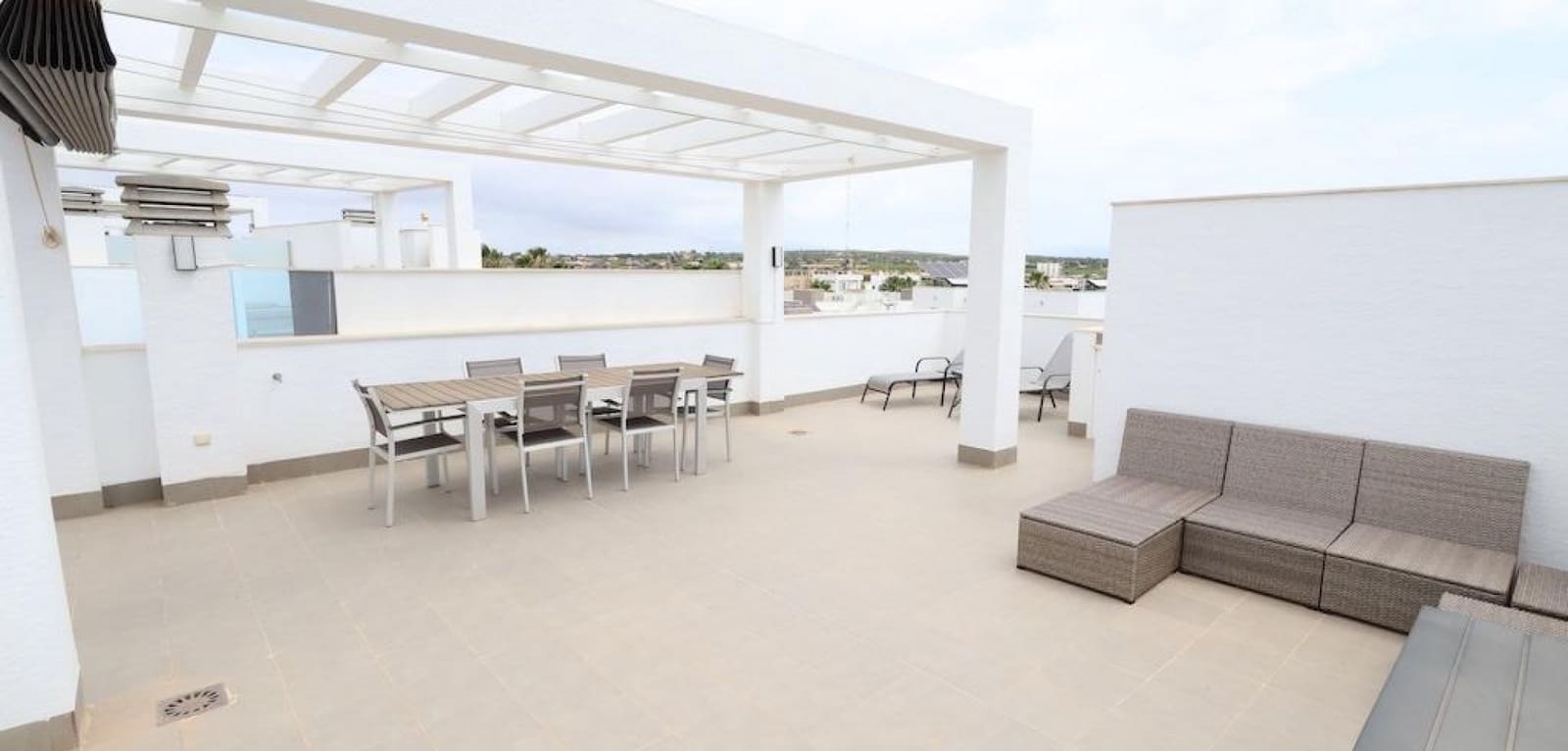 2 bedroom Bungalow for sale in El Raso with pool - € 255,000 (Ref: 9892638)