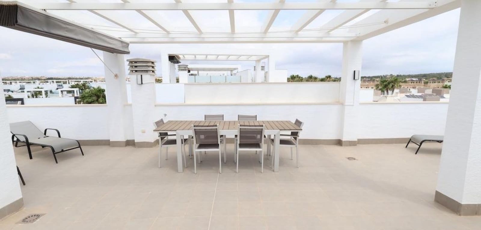 2 bedroom Bungalow for sale in El Raso with pool - € 255,000 (Ref: 9892638)