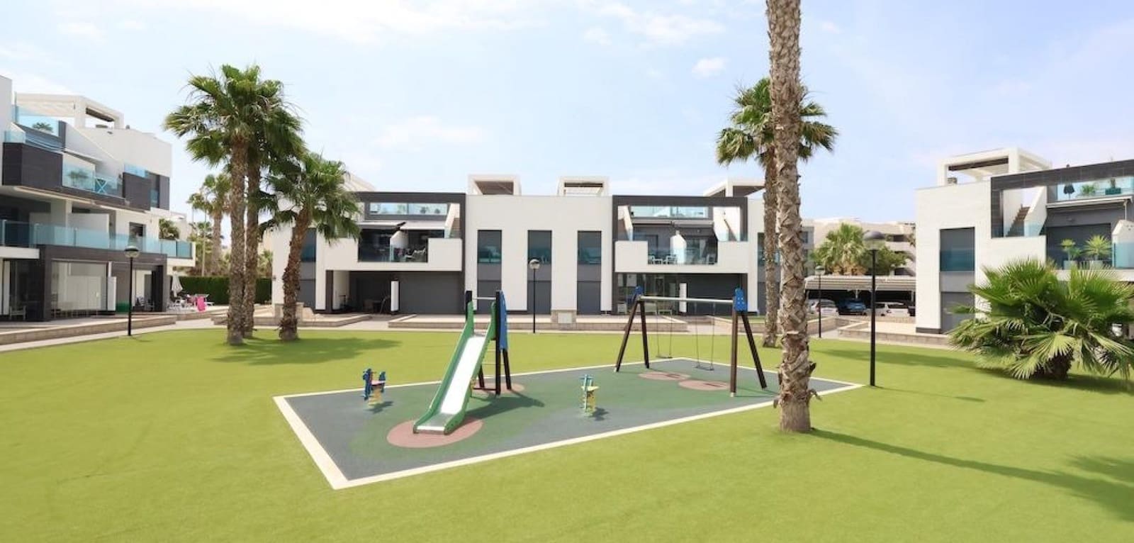 2 bedroom Bungalow for sale in El Raso with pool - € 255,000 (Ref: 9892638)