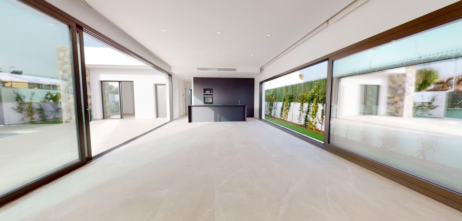 3 soverom Villa til salgs i Los Alcazares med svømmebasseng - € 739 900 (Ref: 9892639)