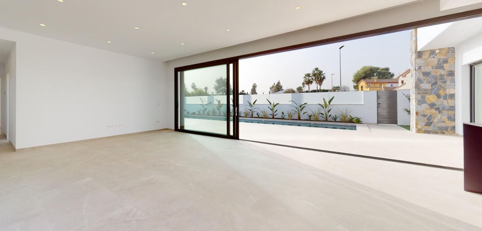 3 soverom Villa til salgs i Los Alcazares med svømmebasseng - € 739 900 (Ref: 9892639)