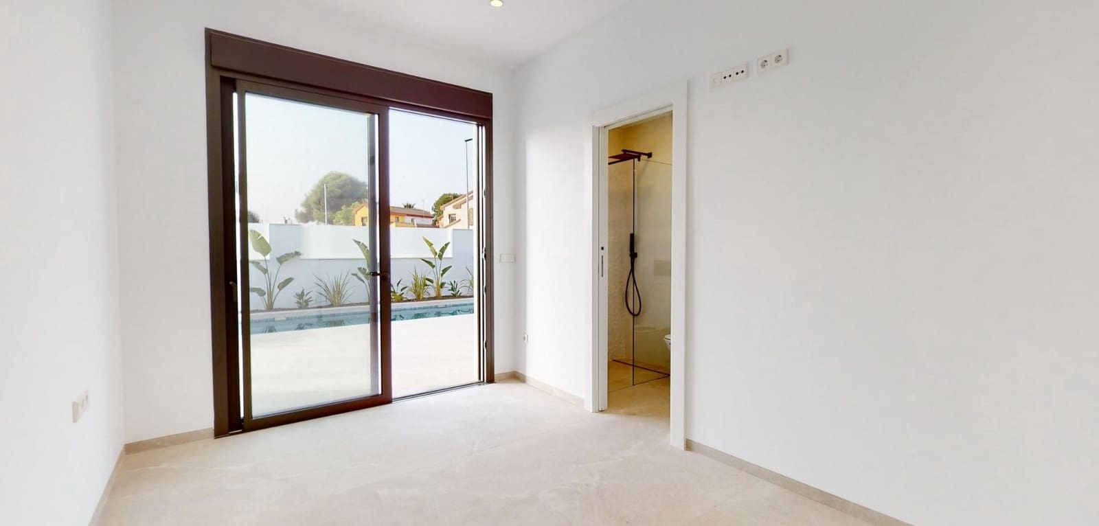 3 soverom Villa til salgs i Los Alcazares med svømmebasseng - € 739 900 (Ref: 9892639)