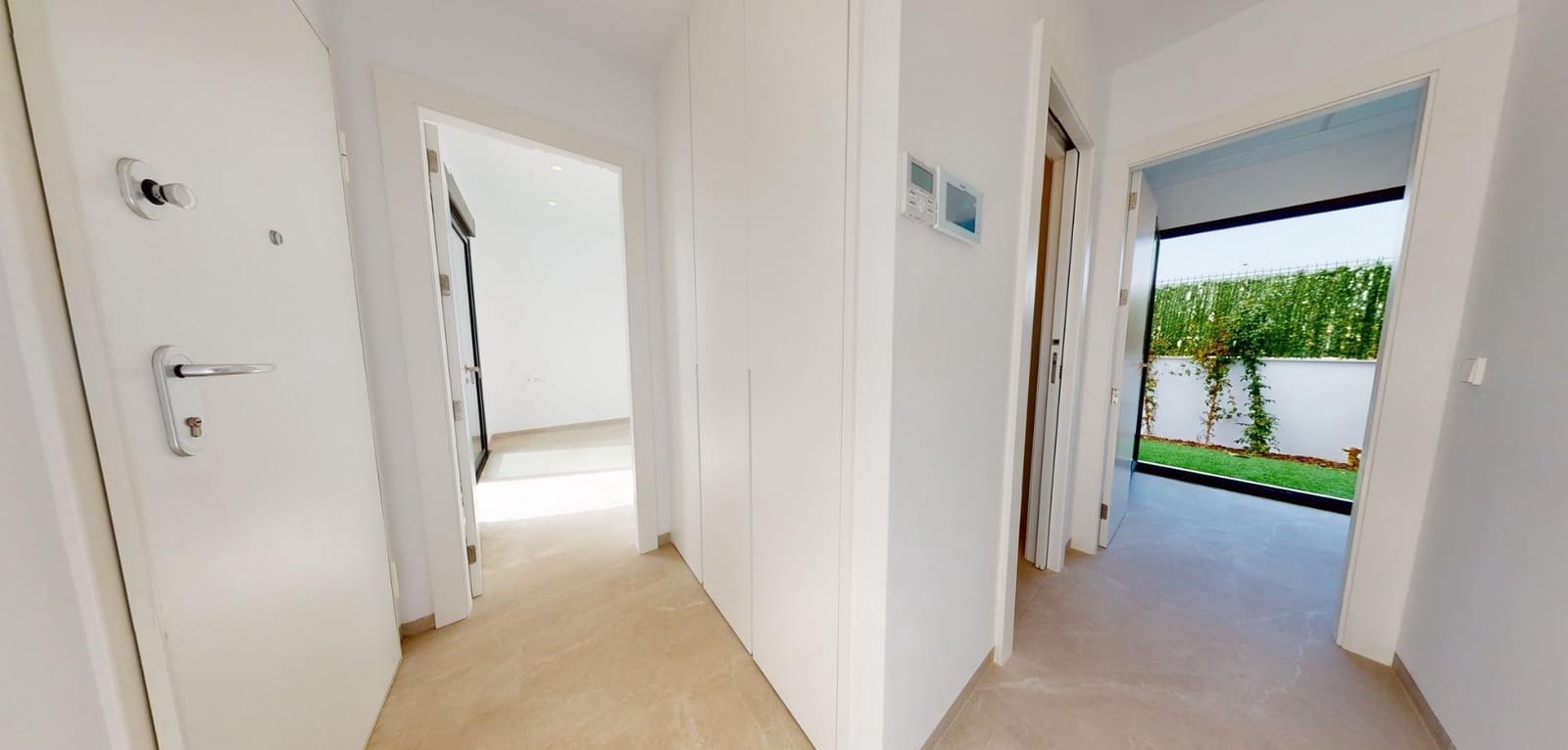 3 soverom Villa til salgs i Los Alcazares med svømmebasseng - € 739 900 (Ref: 9892639)
