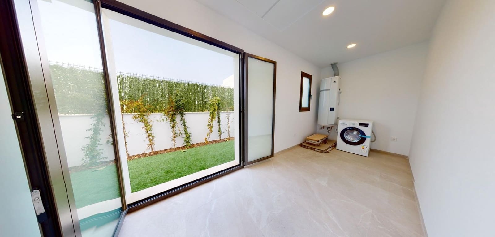 3 soverom Villa til salgs i Los Alcazares med svømmebasseng - € 739 900 (Ref: 9892639)