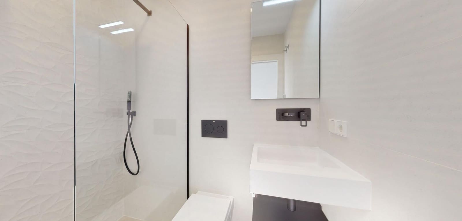 3 soverom Villa til salgs i Los Alcazares med svømmebasseng - € 739 900 (Ref: 9892639)