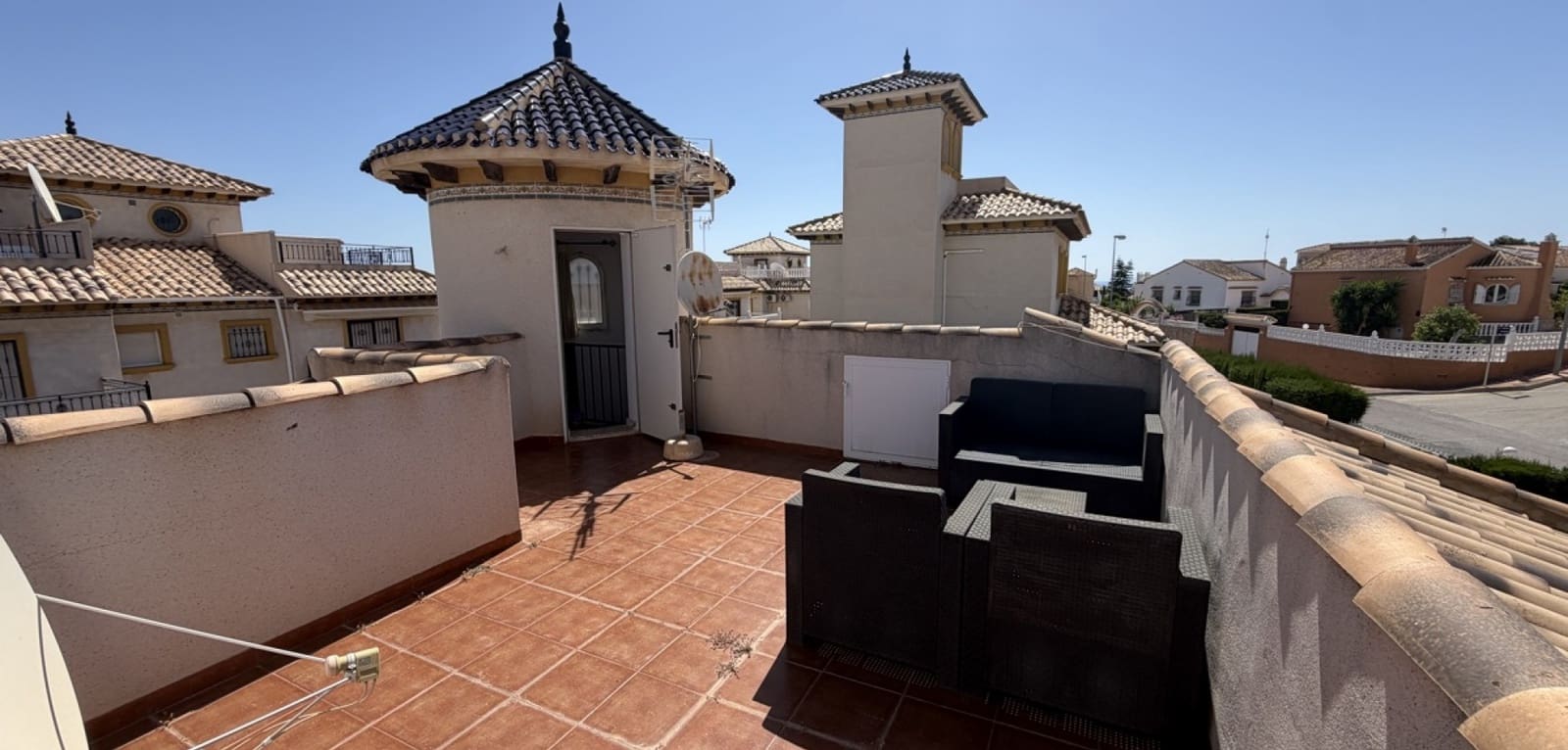 4 soverom Villa til salgs i Villamartin med svømmebasseng - € 399 995 (Ref: 9892640)