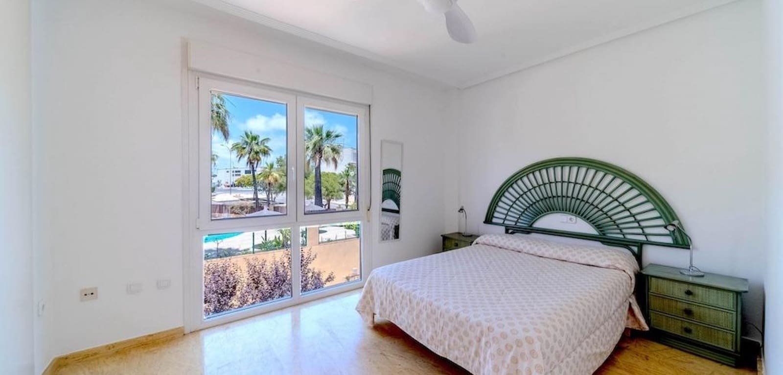 3 soveværelse Byhus til salg i Campoamor med swimmingpool - € 450.000 (Ref: 9894896)