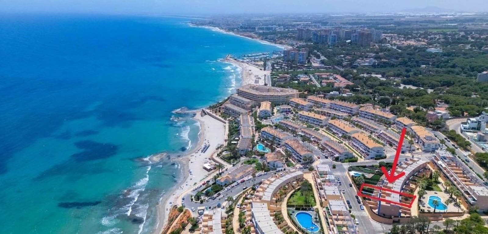 3 soveværelse Byhus til salg i Campoamor med swimmingpool - € 450.000 (Ref: 9894896)