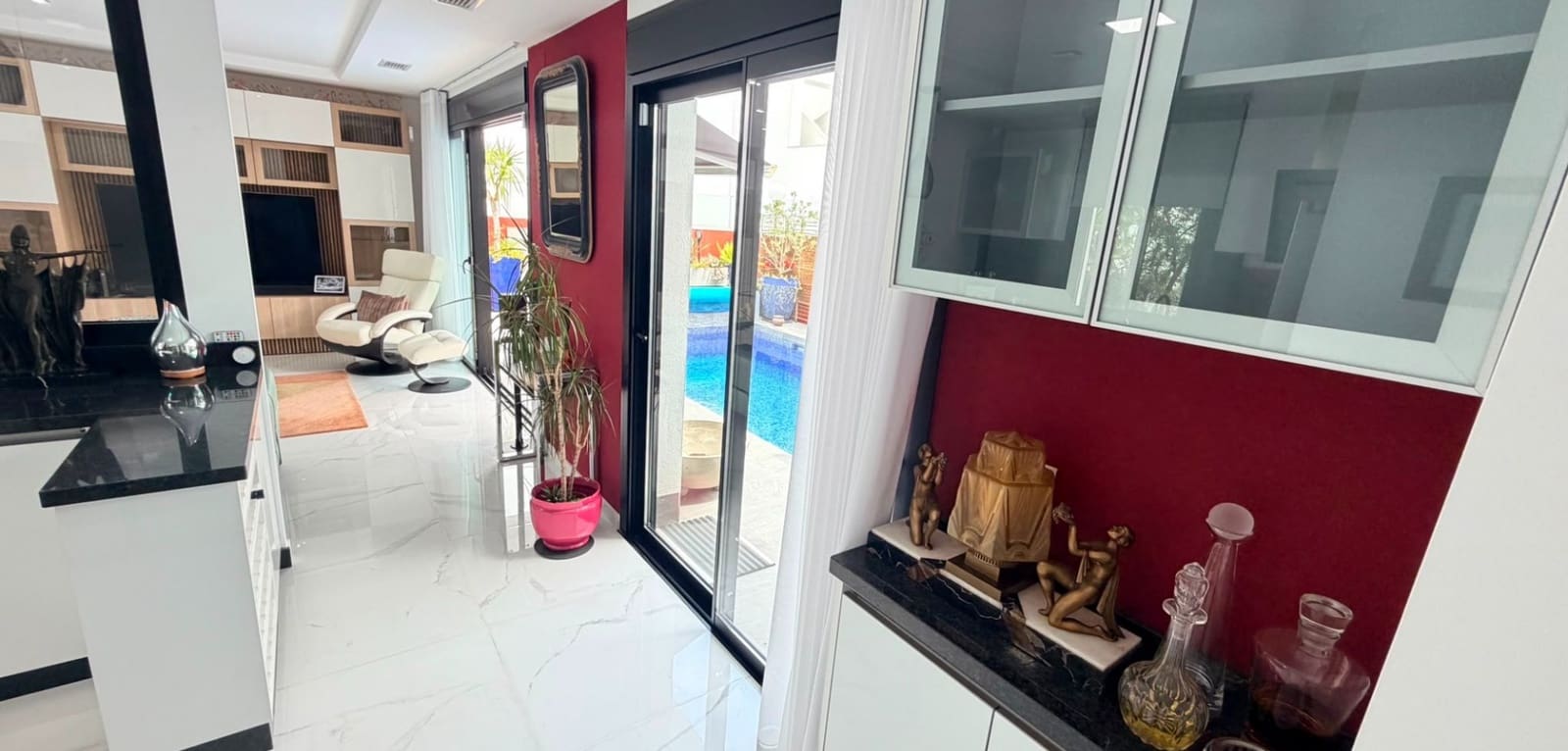 3 bedroom Villa for sale in Los Montesinos with pool - € 425,000 (Ref: 9894897)
