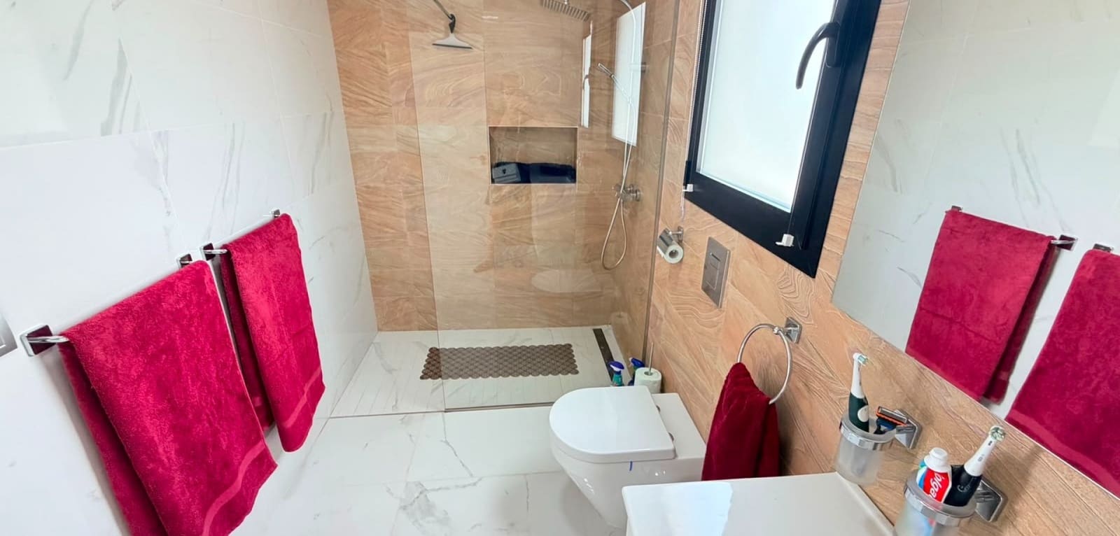 3 bedroom Villa for sale in Los Montesinos with pool - € 425,000 (Ref: 9894897)