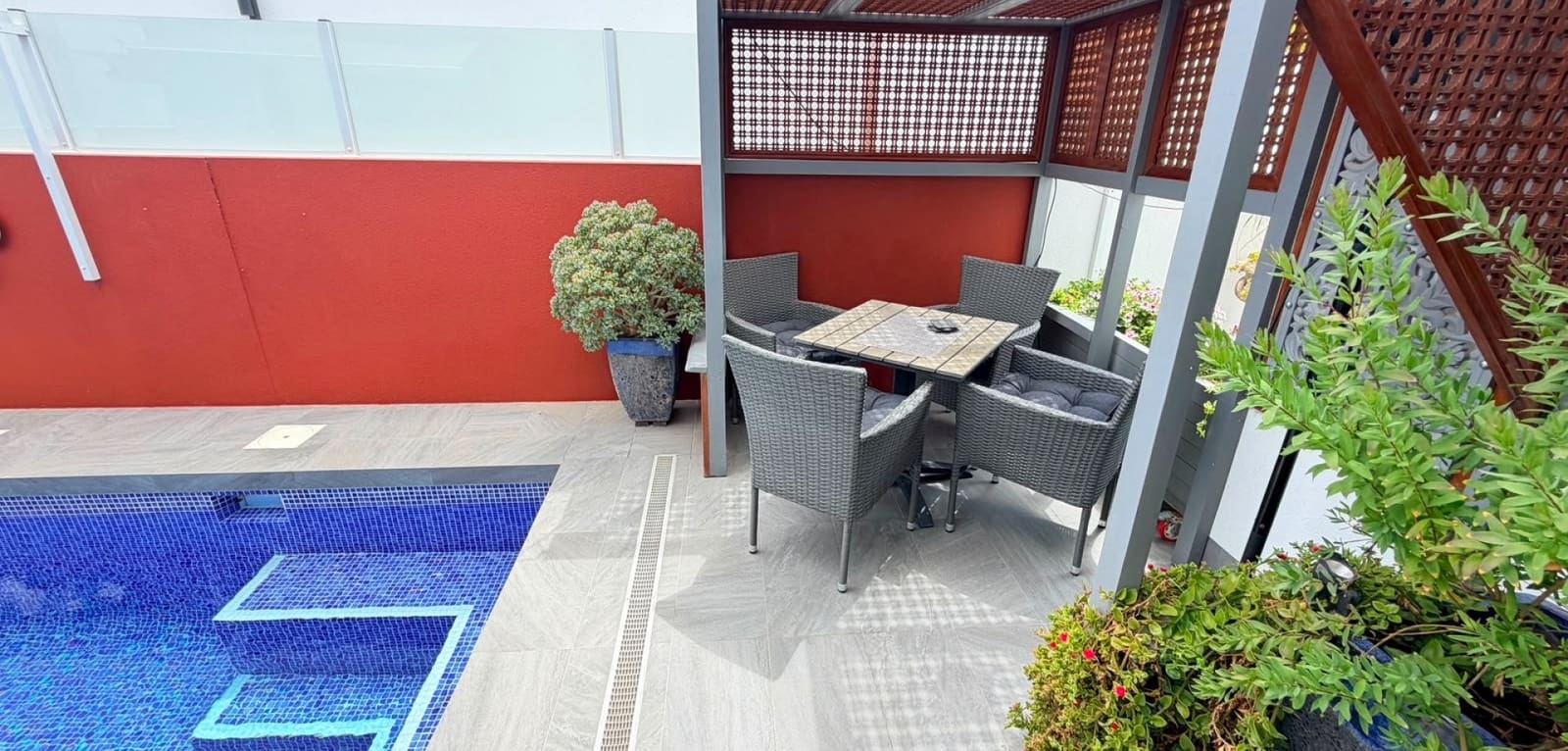 3 bedroom Villa for sale in Los Montesinos with pool - € 425,000 (Ref: 9894897)