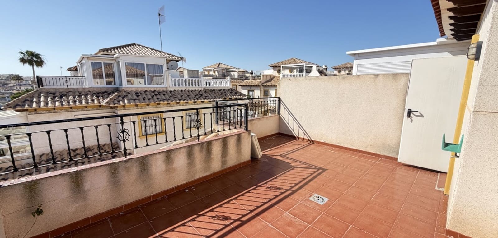 3 quarto Casa em Banda para venda em Playa Flamenca com piscina - 195 000 € (Ref: 9896950)