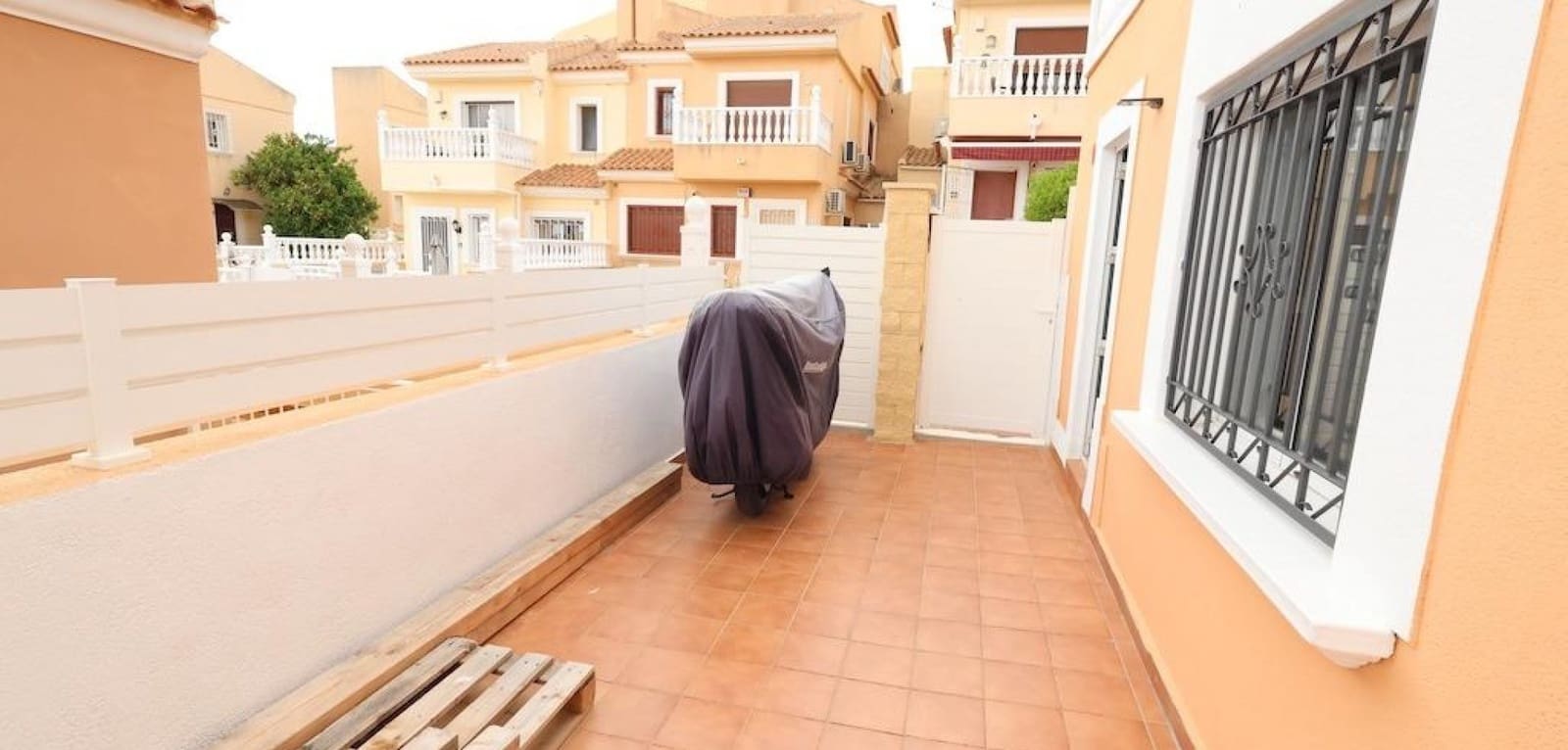 3 soverom Villa til salgs i San Miguel de Salinas med svømmebasseng - € 395 000 (Ref: 9896951)