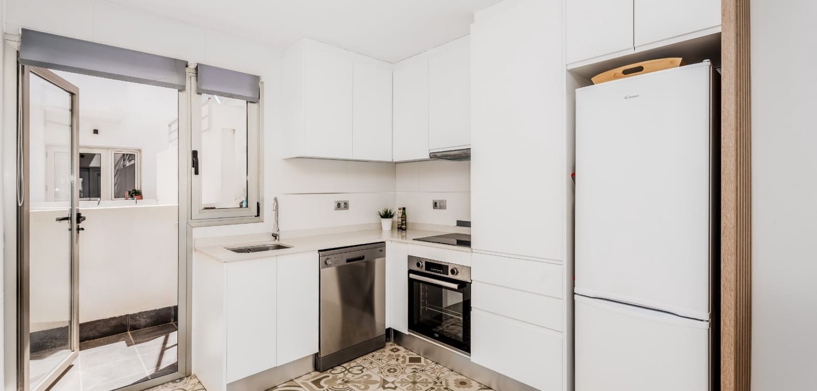 2 quarto Apartamento para venda em Torre de la Horadada com piscina - 224 000 € (Ref: 9901998)