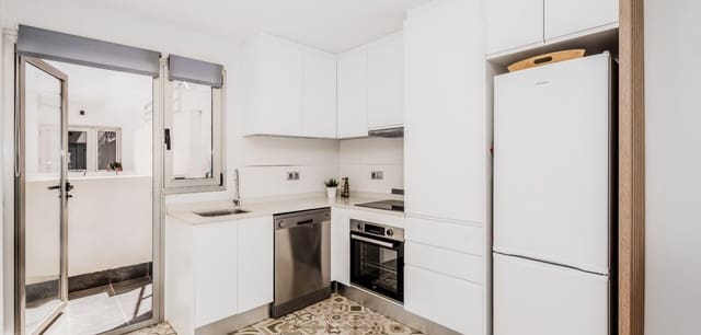 2 quarto Apartamento para venda em Torre de la Horadada, Pilar de la Horadada com piscina - 224 000 € (Ref: 9901998)