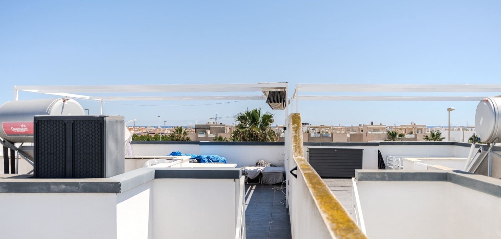 2 quarto Apartamento para venda em Torre de la Horadada com piscina - 224 000 € (Ref: 9901998)