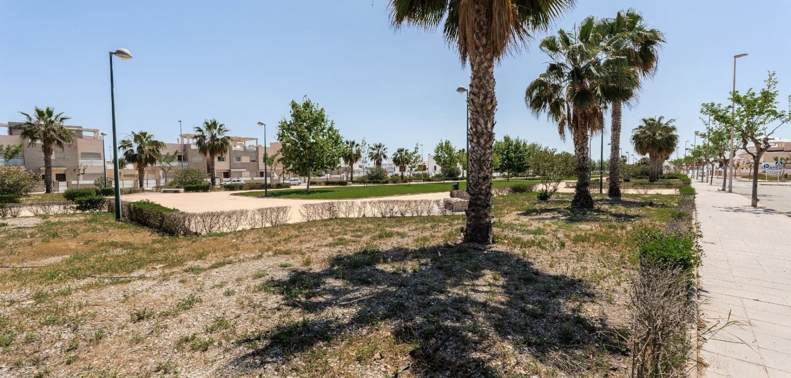 2 quarto Apartamento para venda em Torre de la Horadada com piscina - 224 000 € (Ref: 9901998)