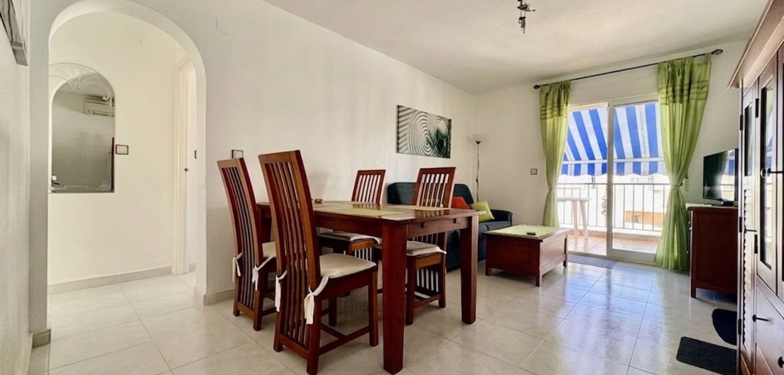 3 soveværelse Lejlighed til salg i Playa Flamenca med swimmingpool - € 179.000 (Ref: 9901999)