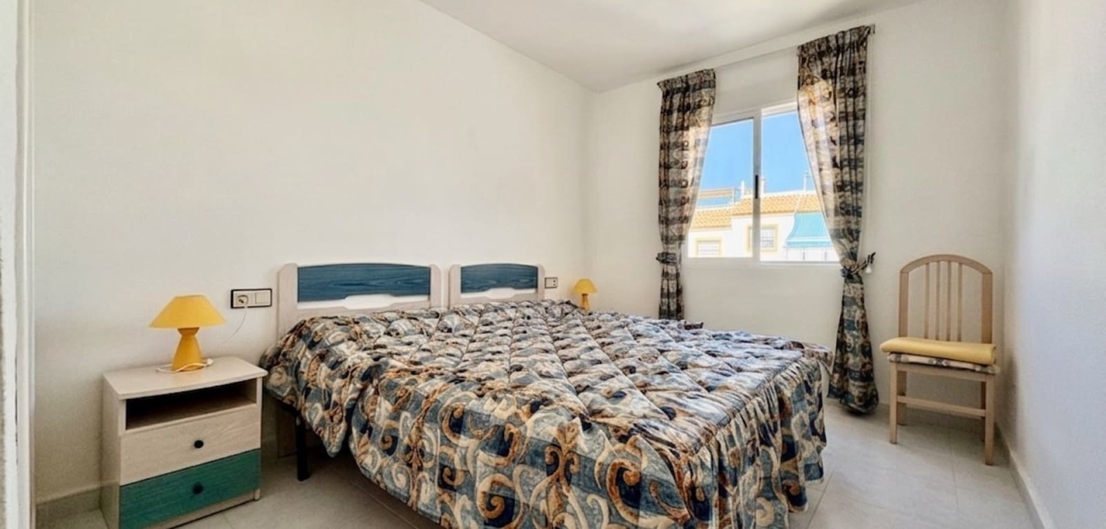 3 soveværelse Lejlighed til salg i Playa Flamenca med swimmingpool - € 179.000 (Ref: 9901999)