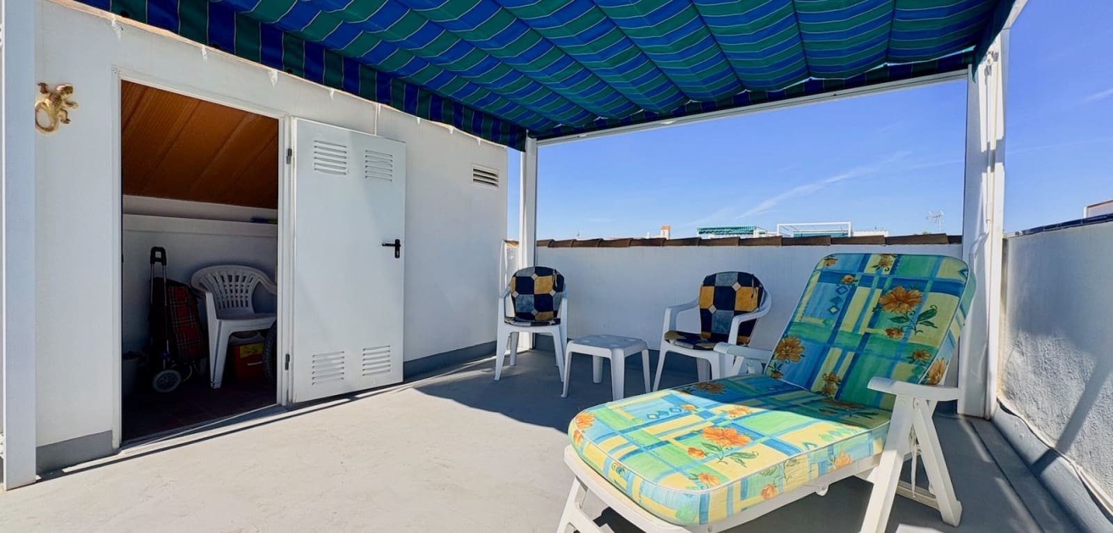 3 soveværelse Lejlighed til salg i Playa Flamenca med swimmingpool - € 179.000 (Ref: 9901999)
