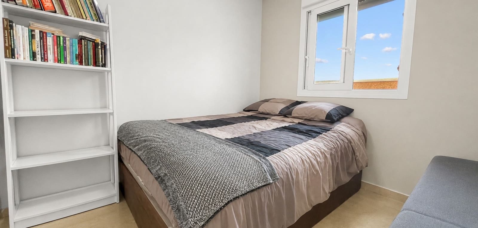 3 sovrum Lägenhet till salu i El Raso med pool garage - 289 500 € (Ref: 9902105)