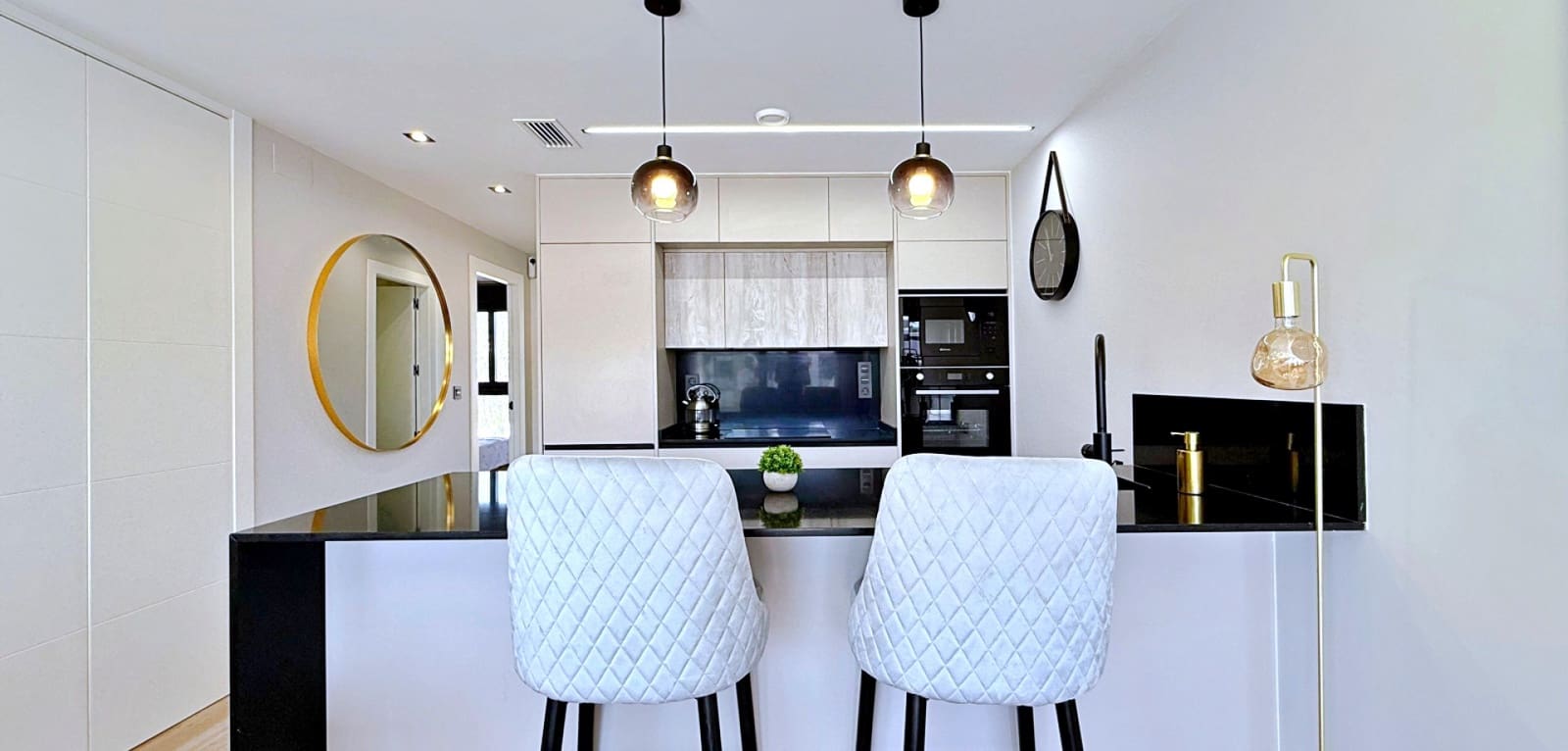 2 bedroom Apartment for sale in Orihuela Costa - € 379,000 (Ref: 9908807)