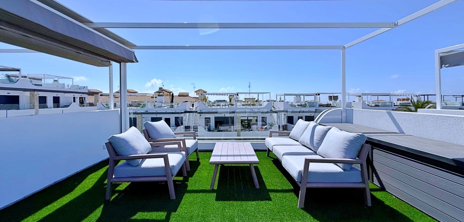 2 bedroom Apartment for sale in Orihuela Costa - € 379,000 (Ref: 9908807)