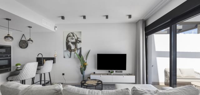 2 slaapkamer Appartement te koop in Punta Prima, Orihuela met zwembad garage - € 349.900 (Ref: 9908807)