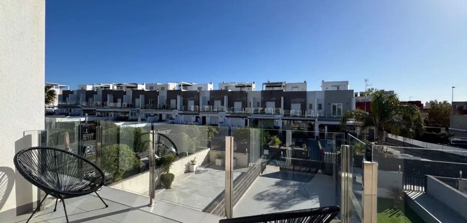 2 soveværelse Byhus til salg i Torrevieja med swimmingpool garage - € 298.000 (Ref: 9910012)