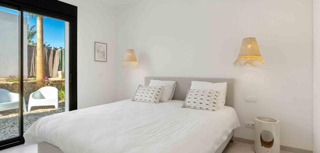 3 soveværelse Villa til salg i Las Colinas Golf, Orihuela - € 1.325.000 (Ref: 9915139)