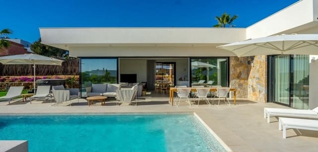3 soveværelse Villa til salg i Las Colinas Golf, Orihuela - € 1.325.000 (Ref: 9915139)