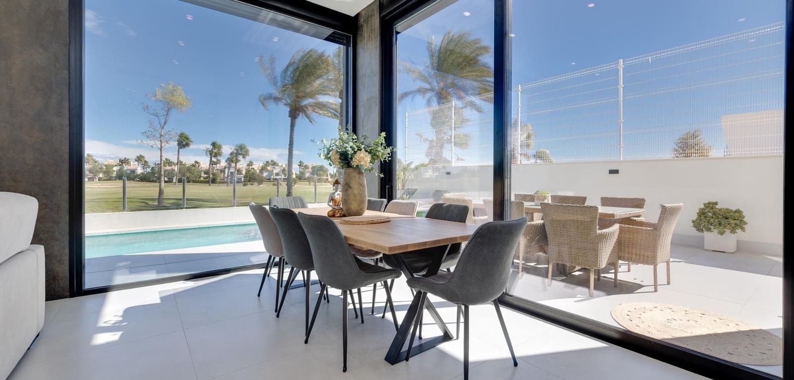 3 soveværelse Villa til salg i Pilar de la Horadada med swimmingpool - € 586.000 (Ref: 9915141)