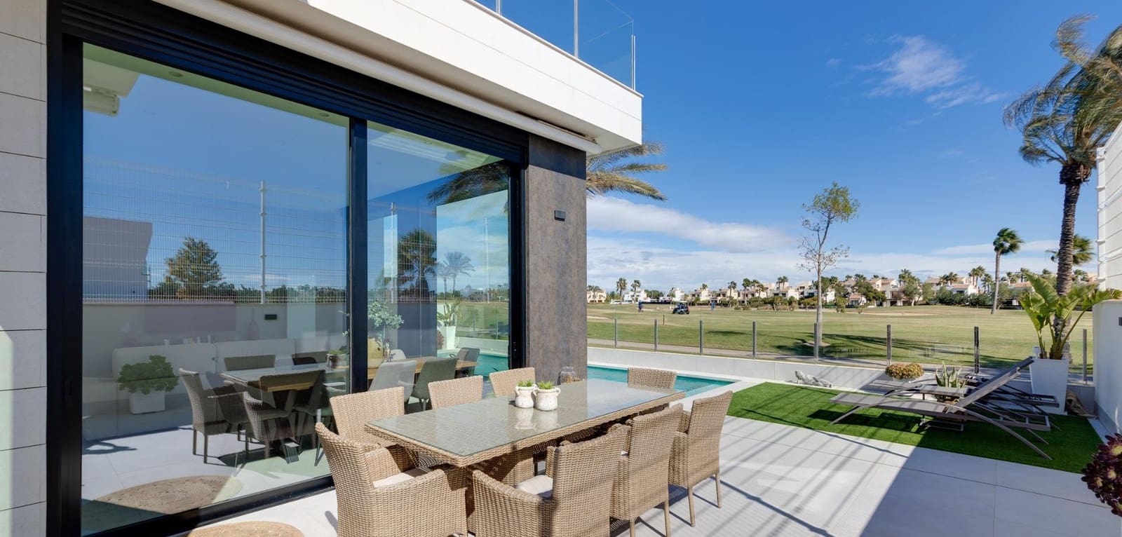 3 soveværelse Villa til salg i Pilar de la Horadada med swimmingpool - € 586.000 (Ref: 9915141)