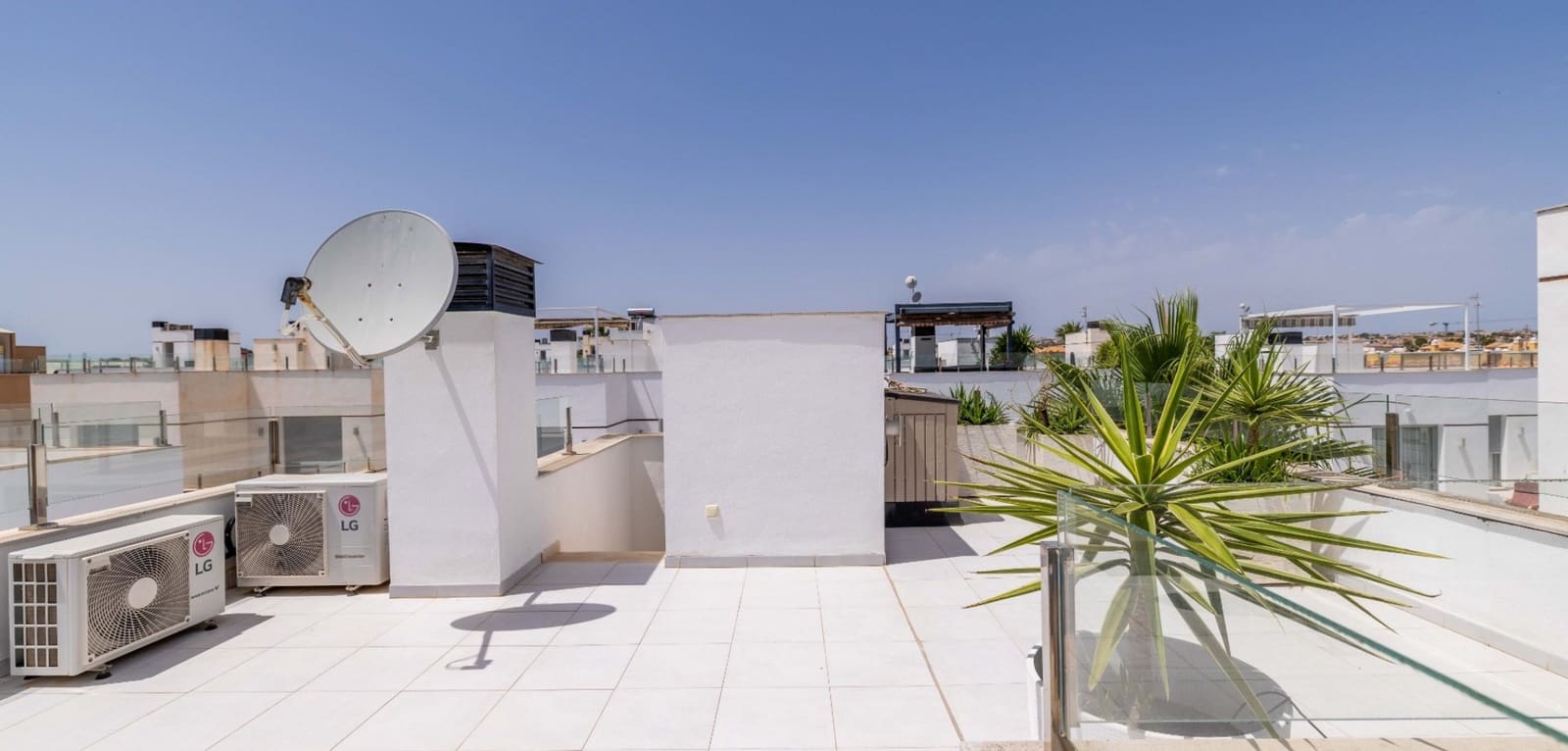 3 sovrum Villa till salu i Ciudad Quesada med pool - 399 000 € (Ref: 9917611)