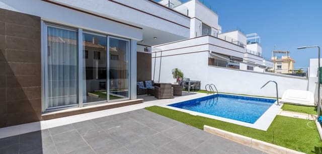 3 bedroom Villa for sale in Ciudad Quesada, Rojales with pool - € 399,000 (Ref: 9917611)