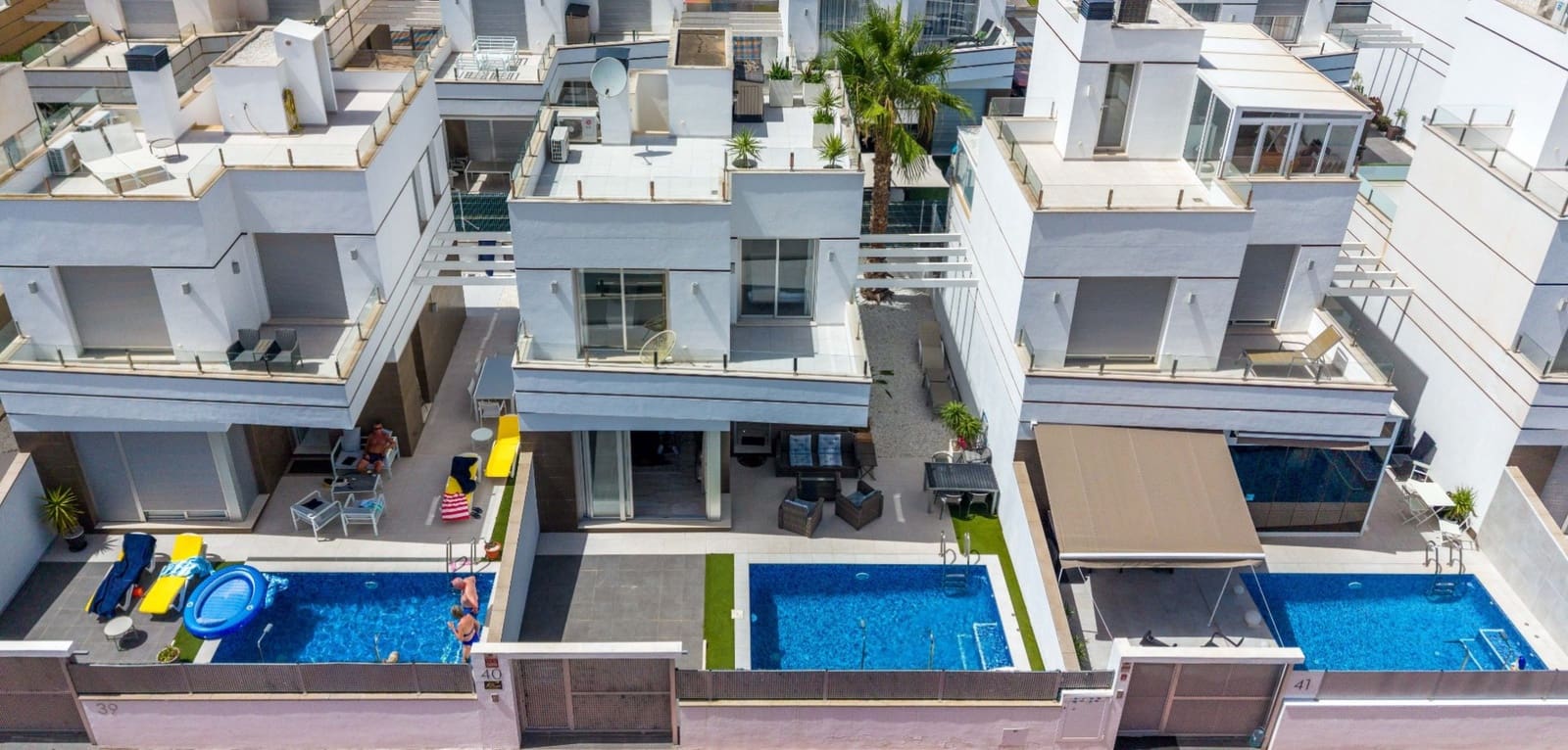3 sovrum Villa till salu i Ciudad Quesada med pool - 399 000 € (Ref: 9917611)
