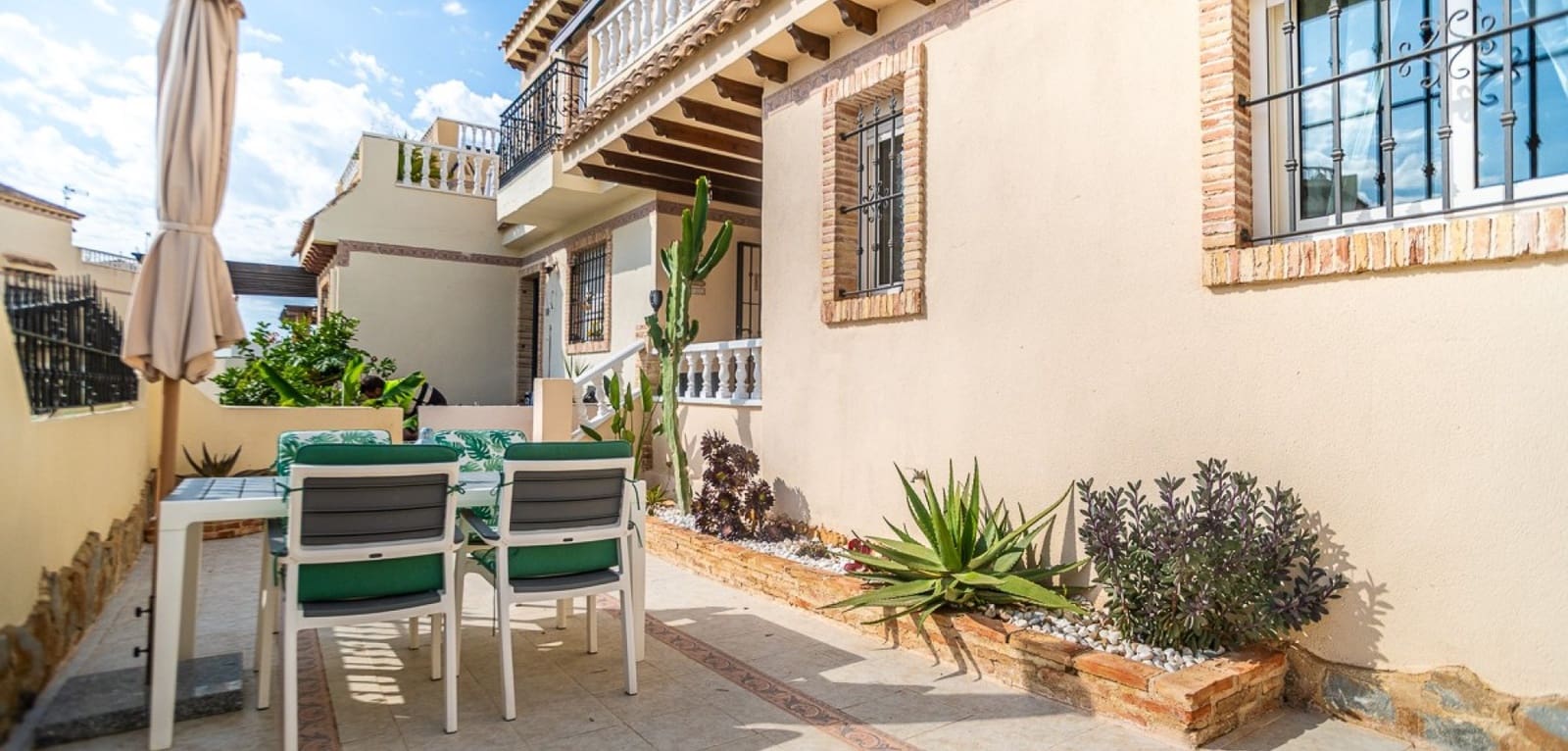 2 Zimmer Apartment zu verkaufen in Orihuela Costa mit Pool - 189.500 € (Ref: 9921590)