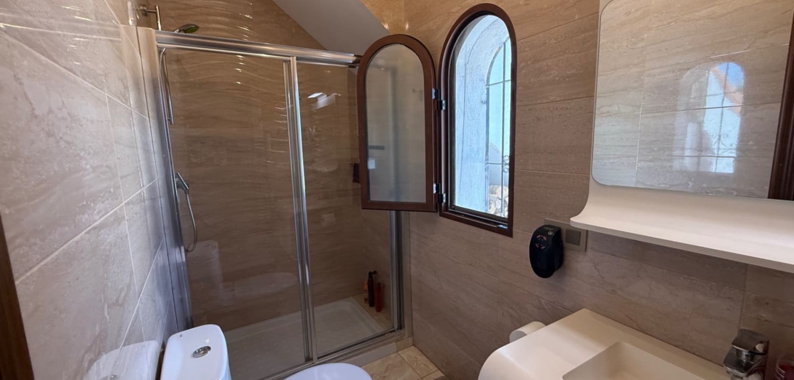 4 slaapkamer Villa te koop in Orihuela met zwembad - € 750.000 (Ref: 9923049)