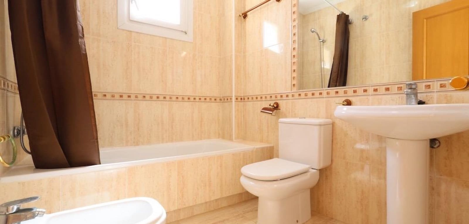 3 quarto Casa em Banda para venda em Cabo Roig com piscina - 390 000 € (Ref: 9923050)