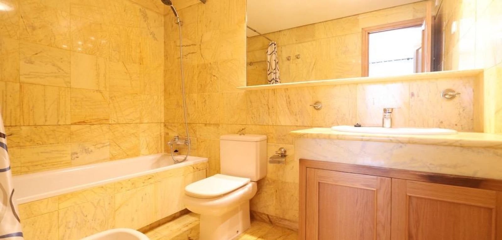 3 quarto Casa em Banda para venda em Cabo Roig com piscina - 390 000 € (Ref: 9923050)