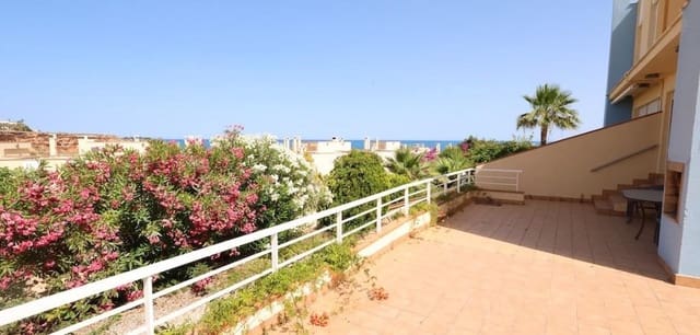 3 bedroom Townhouse for sale in Cabo Roig, Orihuela with pool - € 390,000 (Ref: 9923050)