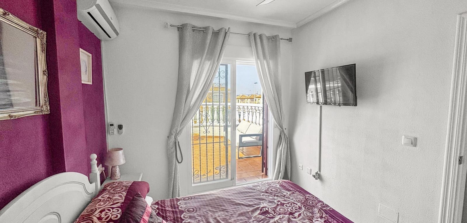 2 bedroom Townhouse for sale in Aguas Nuevas with pool - € 179,000 (Ref: 9927907)