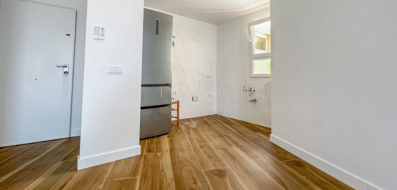 2 bedroom Apartment for sale in La Zenia with garage - € 239,900 (Ref: 9932358)
