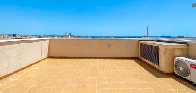 2 slaapkamer Appartement te koop in La Zenia, Orihuela met garage - € 239.900 (Ref: 9932358)