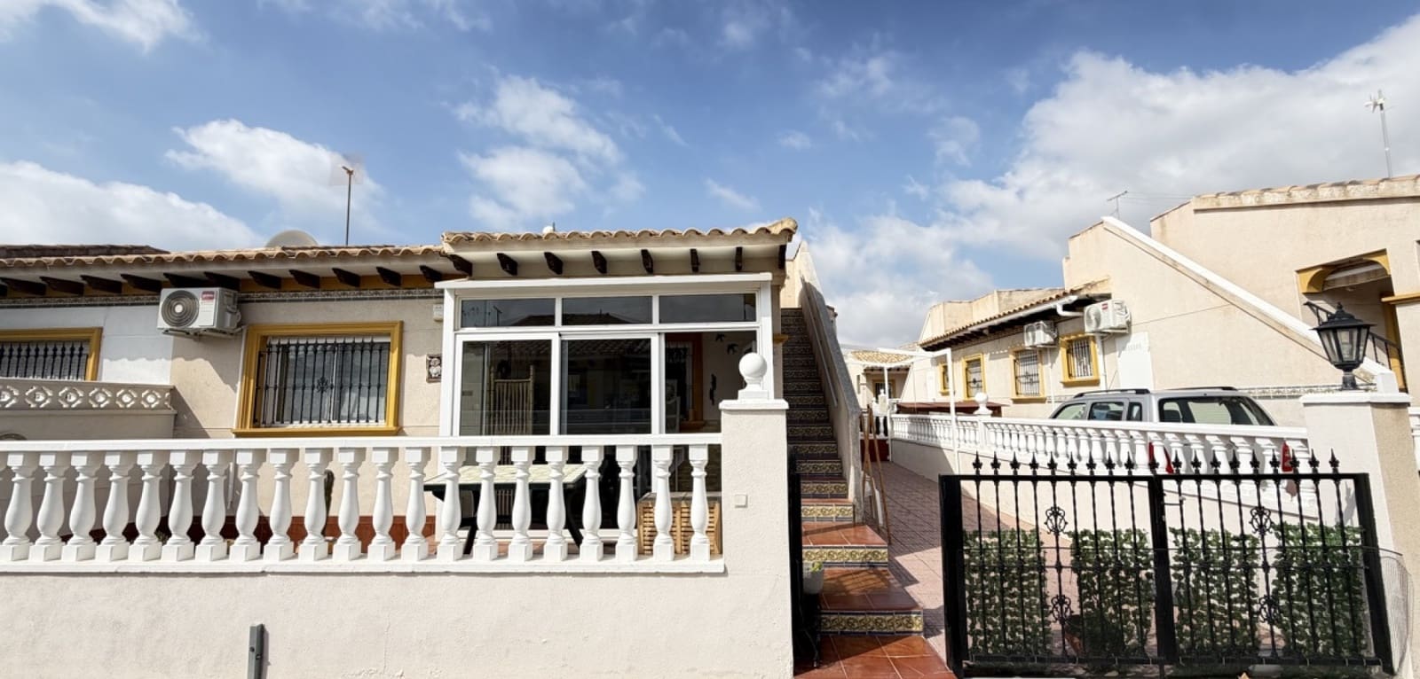 2 bedroom Apartment for sale in La Zenia with pool - € 225,000 (Ref: 9934810)