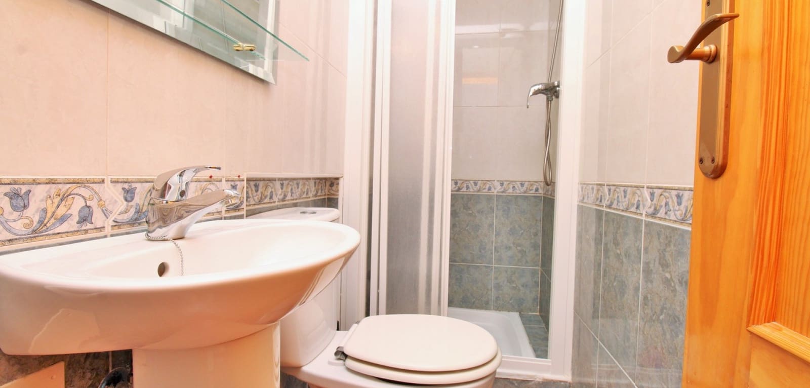 3 bedroom Townhouse for sale in Los Altos with pool - € 269,000 (Ref: 9936698)