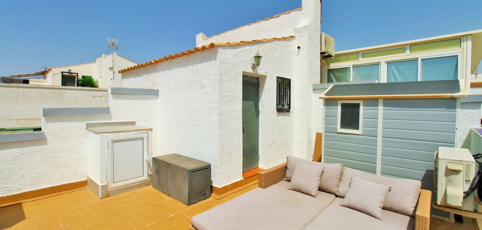 3 bedroom Townhouse for sale in Los Altos with pool - € 269,000 (Ref: 9936698)