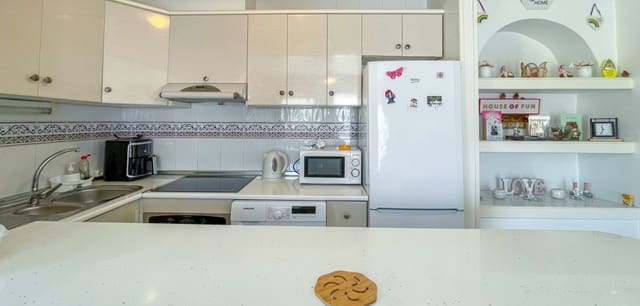 Bungalow de 2 habitaciones en Los Narejos, Los Alcázares en venta con piscina garaje - 220.000 € (Ref: 9937132)